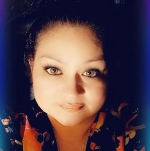 Meet your Posher, Normalinda